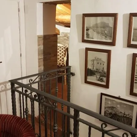 Casa Del Parlamento * Palermo