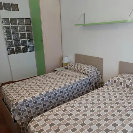 Casa Del Parlamento *